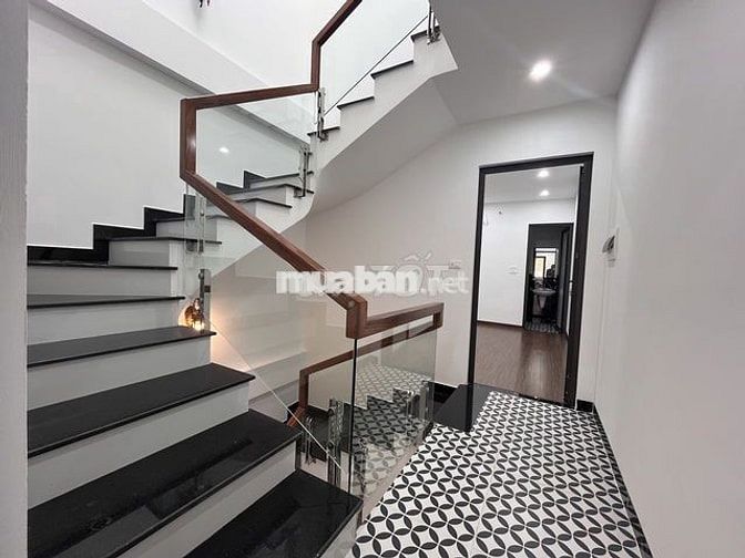 BÁN GẤP SIÊU PHẤM VĂN PHÒNG KINH DOANH YÊN NGHĨA HÀ ĐÔNG GIÁ HƠN 8 TỶ