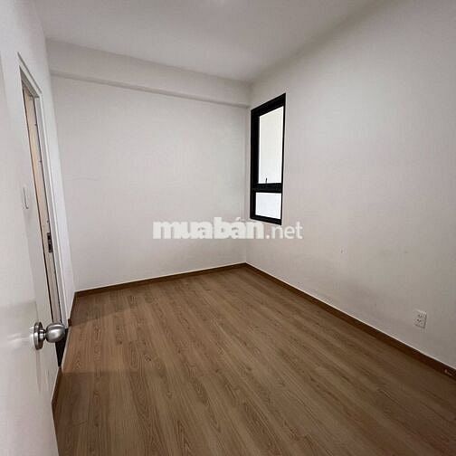 giá thuê intela 6tr: 1ml 1 máy nước nóng, 6,5tr giường, tủ, sopha, 1ml
