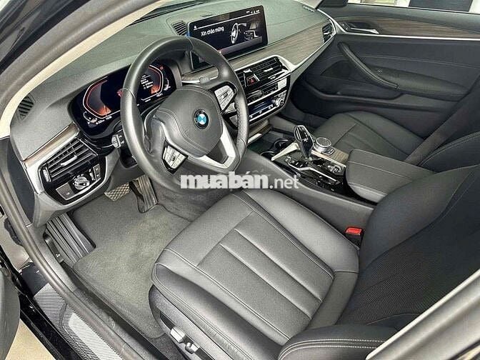 BMW 5 Series 520i Ưu Đãi Cực Khủng !!!
