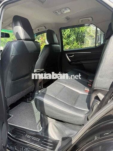 Toyota Fortuner 2020 2.4AT 4x2  - xe đẹp vay 70%