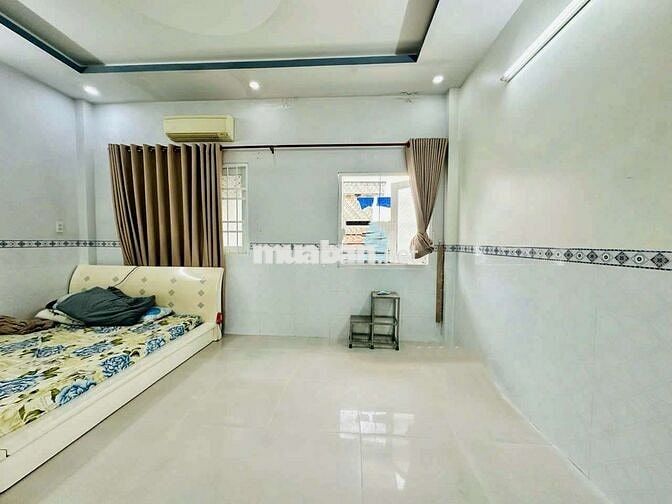 BÁN NHÀ MẶT TIỀN TRỤC CHÍNH KHU DÂN CƯ PHƯỜNG 9 (TẶNG NỘI THẤT)