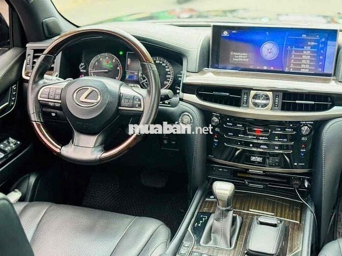 Lexus LX 570 Model 2017