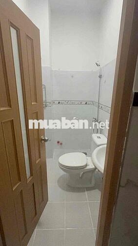 Nhà hxh 3x10, T3LSt, 5PN, 3WC, NT cơ bản, Nguyễn Đình Chính, Phú Nhuận