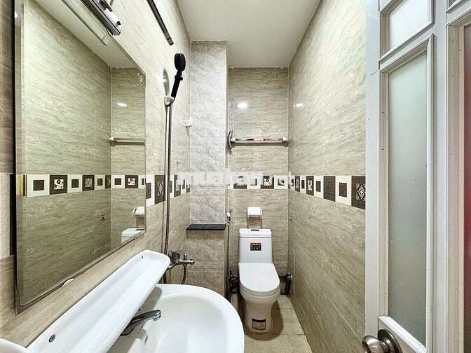 STUDIO ĐẲNG CẤP Ở NGUYỄN THÁI SƠN