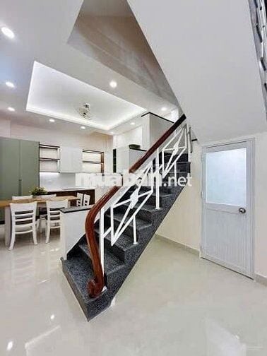 Bán Gấp Nhà Hẻm 1/ Ngay CMT8, Tân Bình. Giá: 6 Tỷ 620 Tr / 54.6m2. SHR