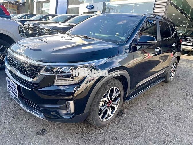 Kia Seltos 2022 Premium 1.6 AT - 64000 km