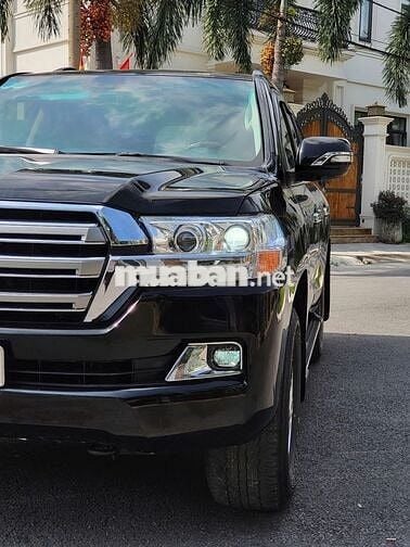Hơn 1 TỶ có xe phôm 2020 Land Cruiser cực Chất nè