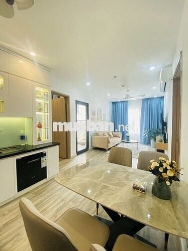 Chủ nhà cần bán căn 2N2VS,DT 68m2,giá 3.62 tỷ tại Vinhomes OCP