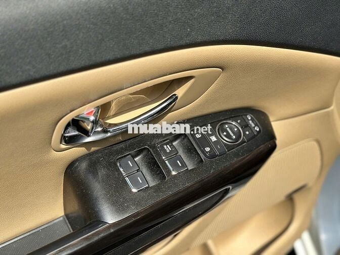 CẦN BÁN NHANH KIA SEDONA 2016 GATH