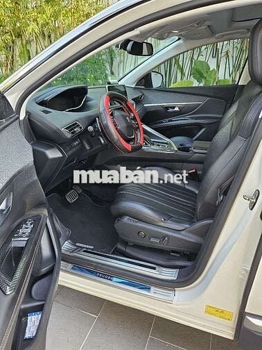 PEUGEOT 5008 SX 2018