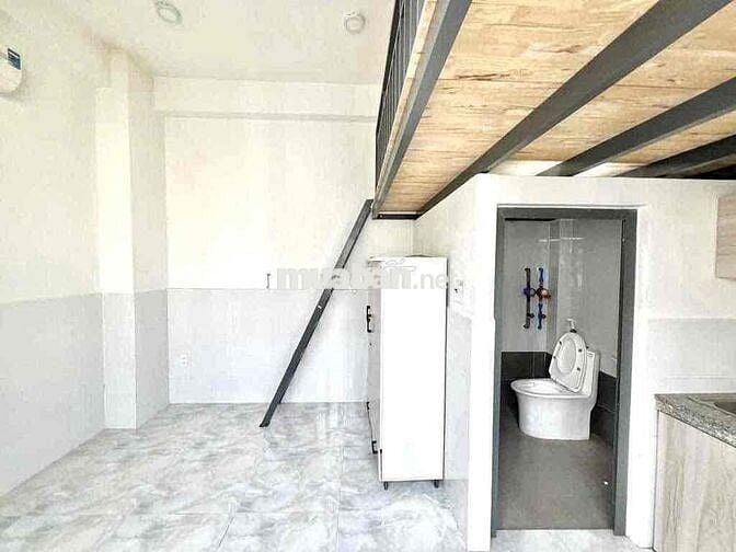 phòng Sinh Viên Rẻ Có Cửa Sổ Trời Ngay Thạch Lam - Đại Học Văn Viến