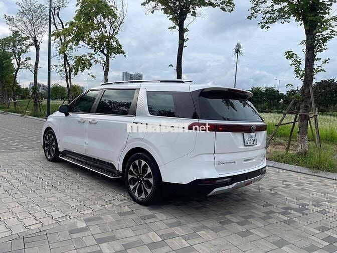 Kia Carnival 2022 2.2D Luxury 8 chỗ  xe đẹp