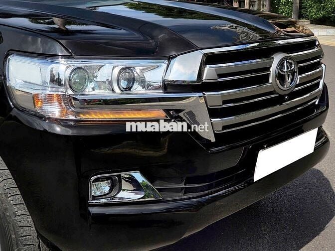 Hơn 1 TỶ có xe phôm 2020 Land Cruiser cực Chất nè