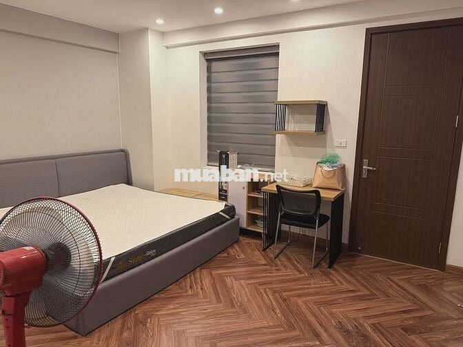 Bán căn hộ Toà Home nằm mặt đường Võ Chí Công, phường Tây Hồ