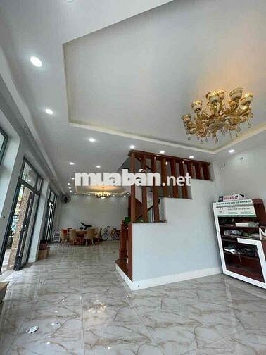 NÓNG - BÁN BIỆT THỰ 3 TẦNG ĐẸP – TRƯỜNG THỌ  130m2(11x14)- chỉ 14.4 ty