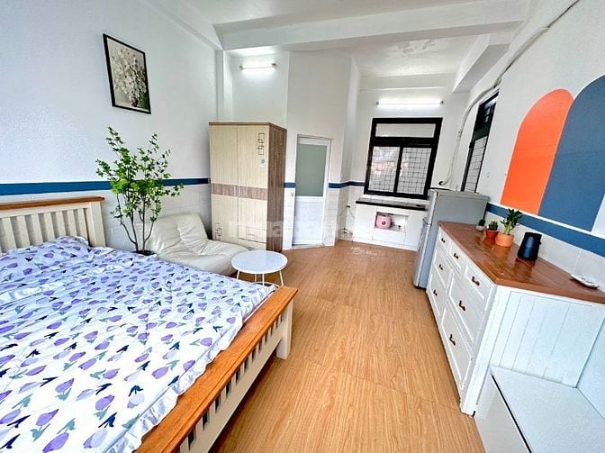 CHDV Phan Văn Hân, 4.3 x 20m, 12P full nội thất Giá 13.5 TL