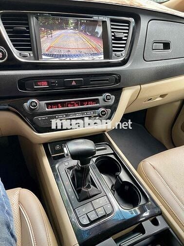 Kia Sedona 2018 2.2 DATH - bản full máy dầu