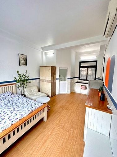 CHDV Phan Văn Hân, 4.3 x 20m, 12P full nội thất Giá 13.5 TL