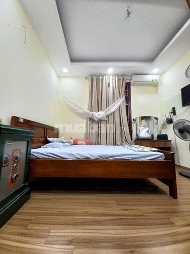 Bán nhà phố Trường Chinh, tặng 80% nội thất sẵn sàng ở , giá chỉ hơn 7