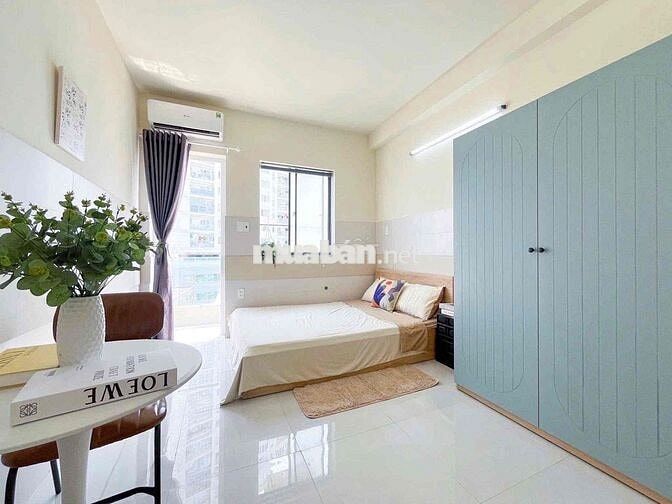 Cho Thuê Căn Hộ Mới Xây_Rộng 40m2, Ban công gần Ngã Tư Hàng Xanh