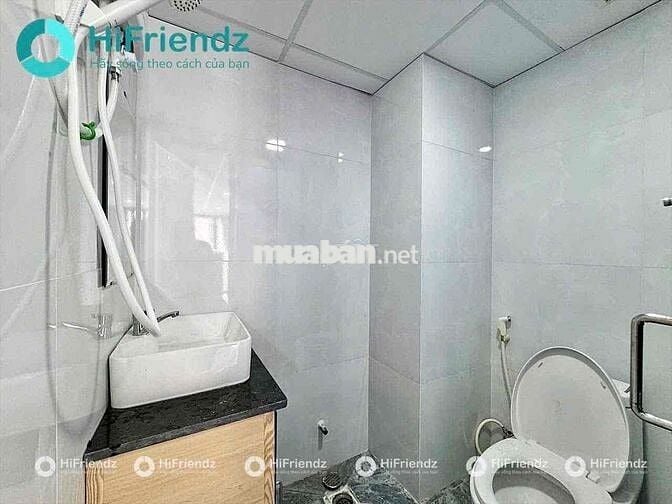 Căn Hộ 2PN Ko Giới Hạn Người Ở Và Xe Gần Hàng Xanh, Hutech, GTVT