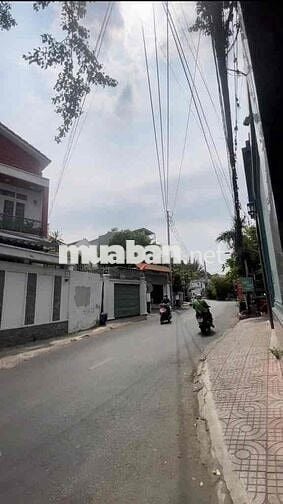 NÓNG - BÁN BIỆT THỰ 3 TẦNG ĐẸP – TRƯỜNG THỌ  130m2(11x14)- chỉ 14.4 ty