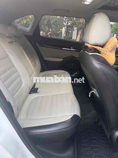Kia Seltos 2022 Premium 1.4 AT - 67000 km