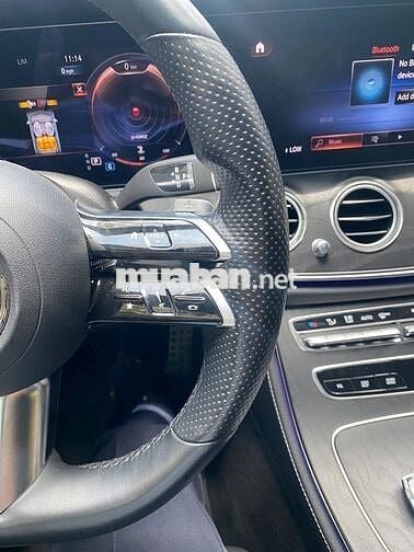 Mercedes Benz E Class 2021 E300 AMG - 37000 km