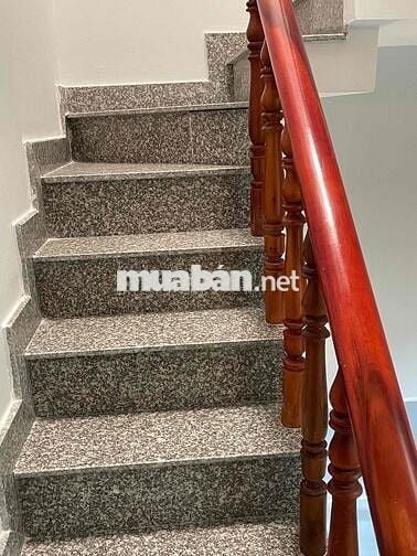 nhà 1 trệt 2 lầu đối diện nhà máy bia harniken Q12 Giá 2 tỳ 298Tr