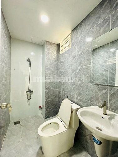 CHDV Phan Văn Hân, 4.3 x 20m, 12P full nội thất Giá 13.5 TL