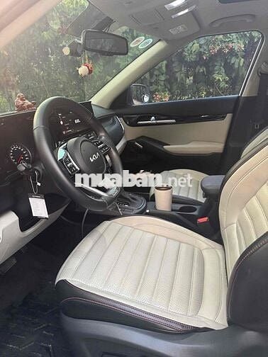 Kia Seltos 2022 Premium 1.4 AT - 67000 km