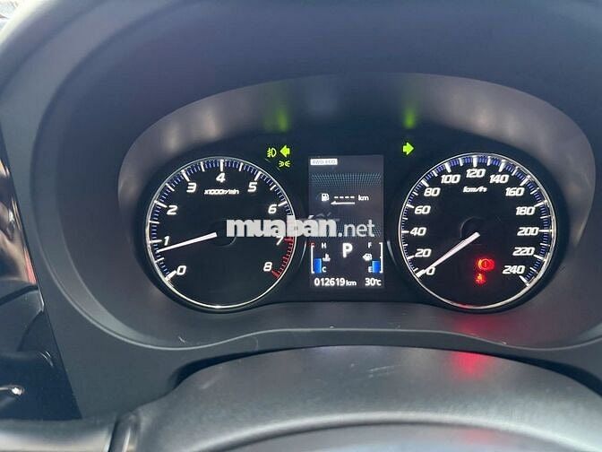 Mitsubishi Outlander 2020  - 12000 km
