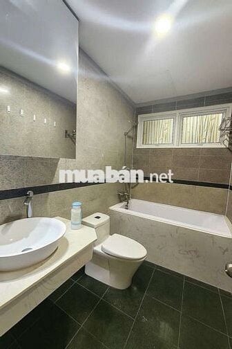 HÀNG HIẾM CHO THUÊ CHUNG CƯ PHÚ HOÀNG ANH Q7 -- 2PN2WC  GIÁ 10.5TR
