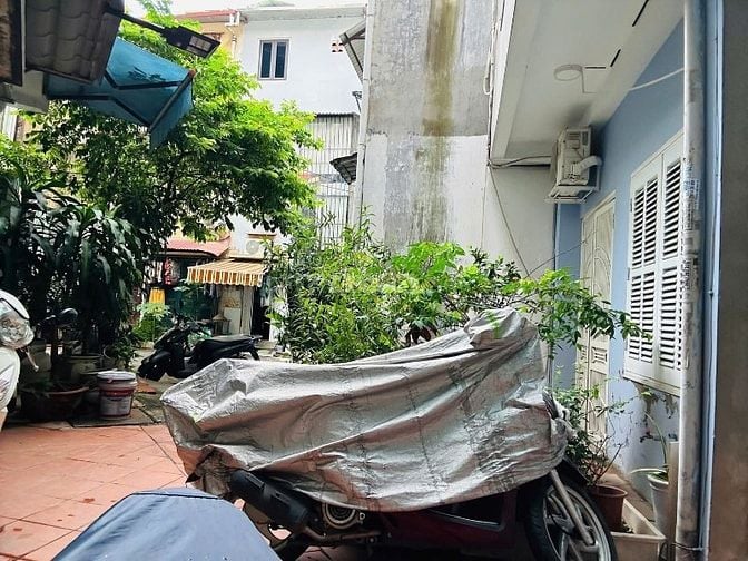 Huỳnh Thúc Kháng, 52m2, 2 mặt ngõ, 3 thoáng, phân lô, ô tô tránh, đẹp