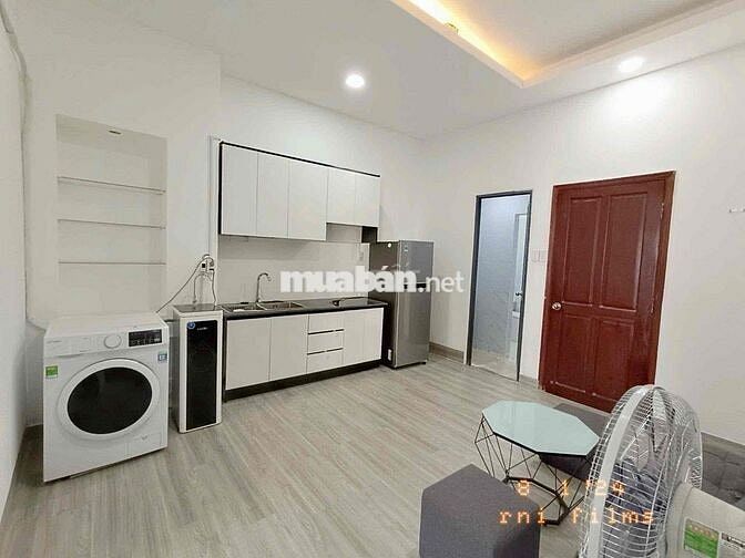 Căn Hộ 2PN MỚI XÂY Full Nội Thất_Máy Giặt Riêng_Thang Máy📍Cách Q1 500m