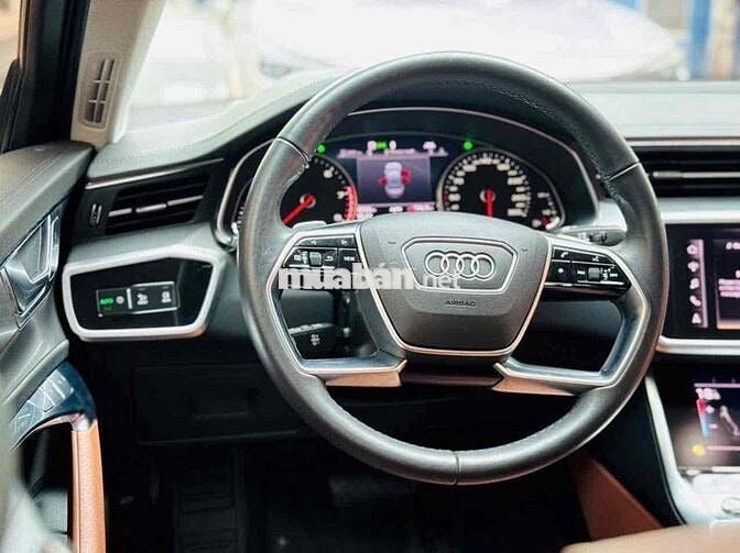 Audi A6 2022 45 TFSI siêu lướt 4200 km