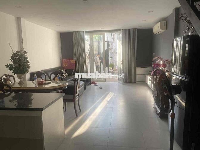 nhà MT khu cư xá điện lực bán gấp giảm mạnh 500tr