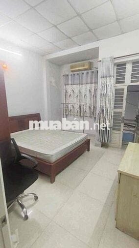 nhà 1 lầu 2pn 2wc có nội thất đ 47 gàn chùa ưu đàm