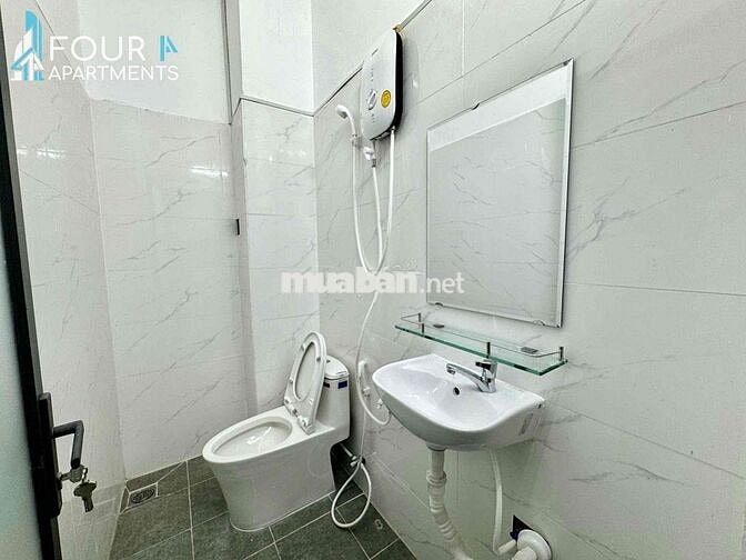 Cho Thuê 1 Phòng Ngủ 60m2 Ban Công Máy Giặt Riêng Gần UEF GTVT HIU VLU