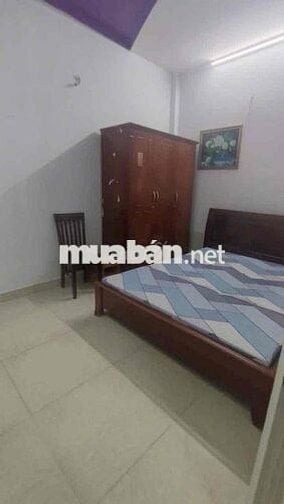 nhà 1 lầu 2pn 2wc có nội thất đ 47 gàn chùa ưu đàm