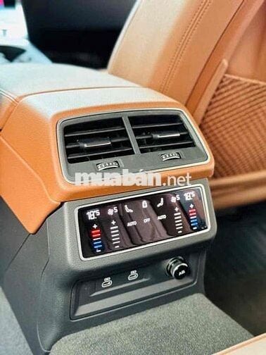 Audi A6 2022 45 TFSI siêu lướt 4200 km