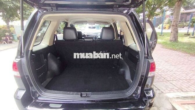 Ford Escape 2011 XLS 2.3L 4x2 AT - 100000 km