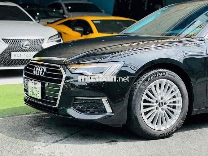 Audi A6 2022 45 TFSI siêu lướt 4200 km