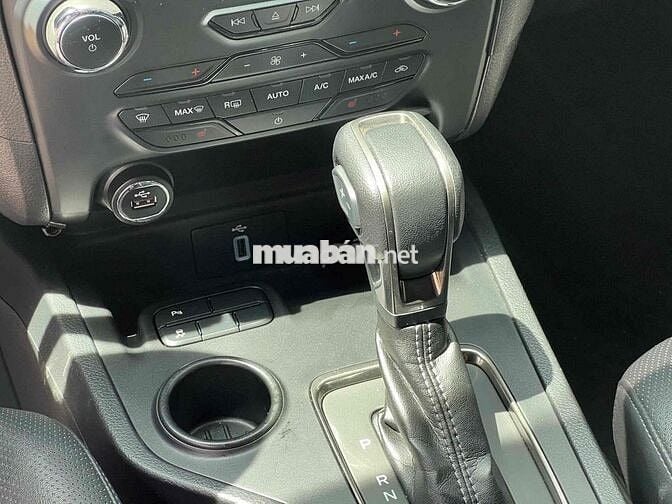Ford Everest 2021 4x2 2.0 Titanium - 78000 km