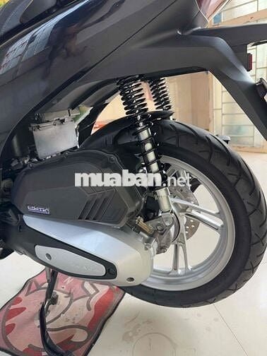 Sh 125 CBS