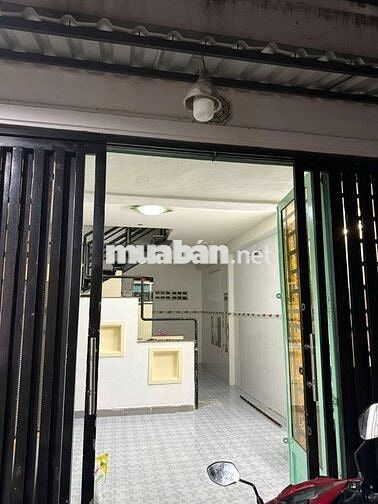 Nhà 2T kiên cố ở ngay quang trung p10 gò vấp 4.1x9 giá chỉ 4 tỷ