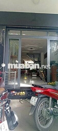 Hạ giá bán lỗ căn nhà 1T1L  hẻm xe hơi 6m, Bình Hưng 69m2 / 2ty2 (TL)