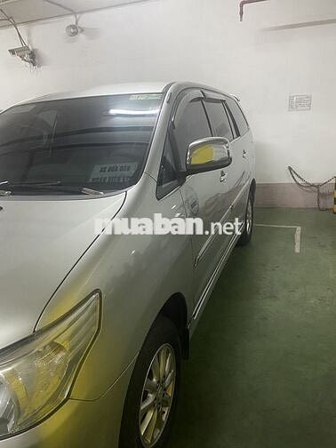 Toyota Innova 2013 2.0G - 289000 km