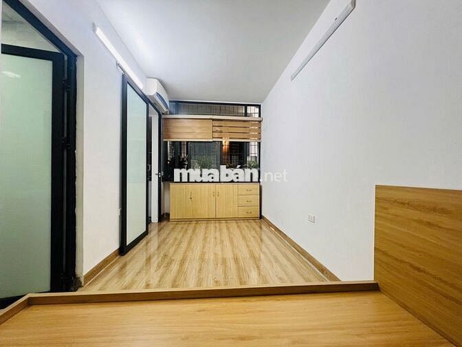 BÁN NHÀ KHÂM THIÊN, NGÕ THÔNG, GẦN PHỐ, DT 20M2, 4 TẦNG FULL NỘI THẤT