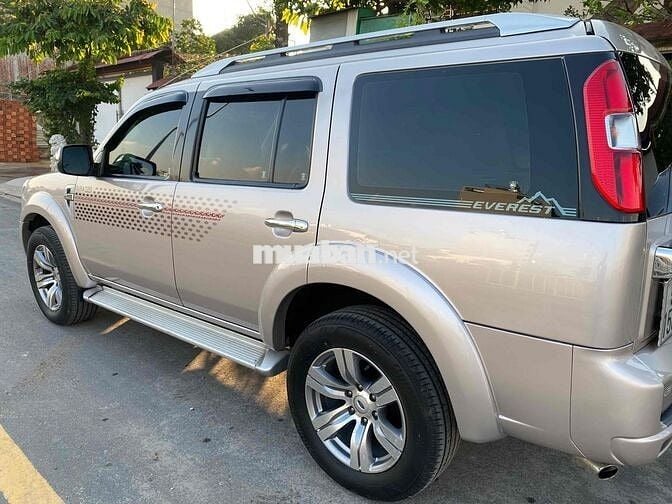 Ford Everest 2011 Limited 4x2 - 115000 km
